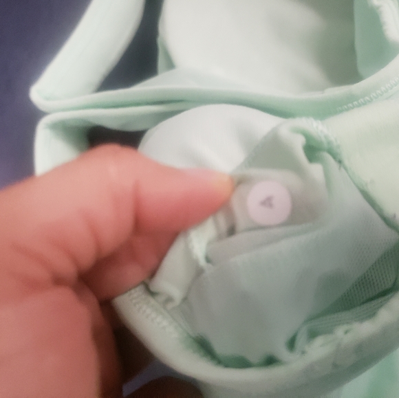 Lululemon race back top - Picture 6 of 6